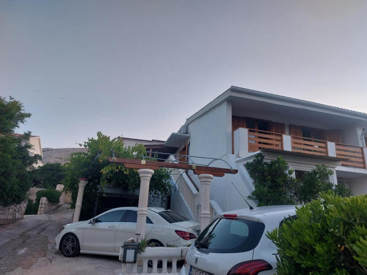 Studio-App Iva, Balcony With Sea View - 50 M From Beach Pag Town Eksteriør billede