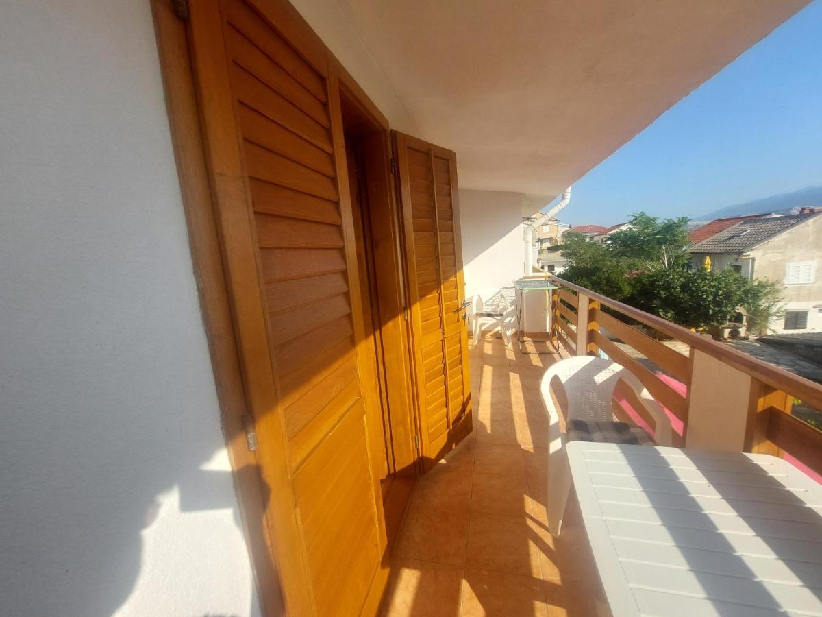 Studio-App Iva, Balcony With Sea View - 50 M From Beach Pag Town Eksteriør billede