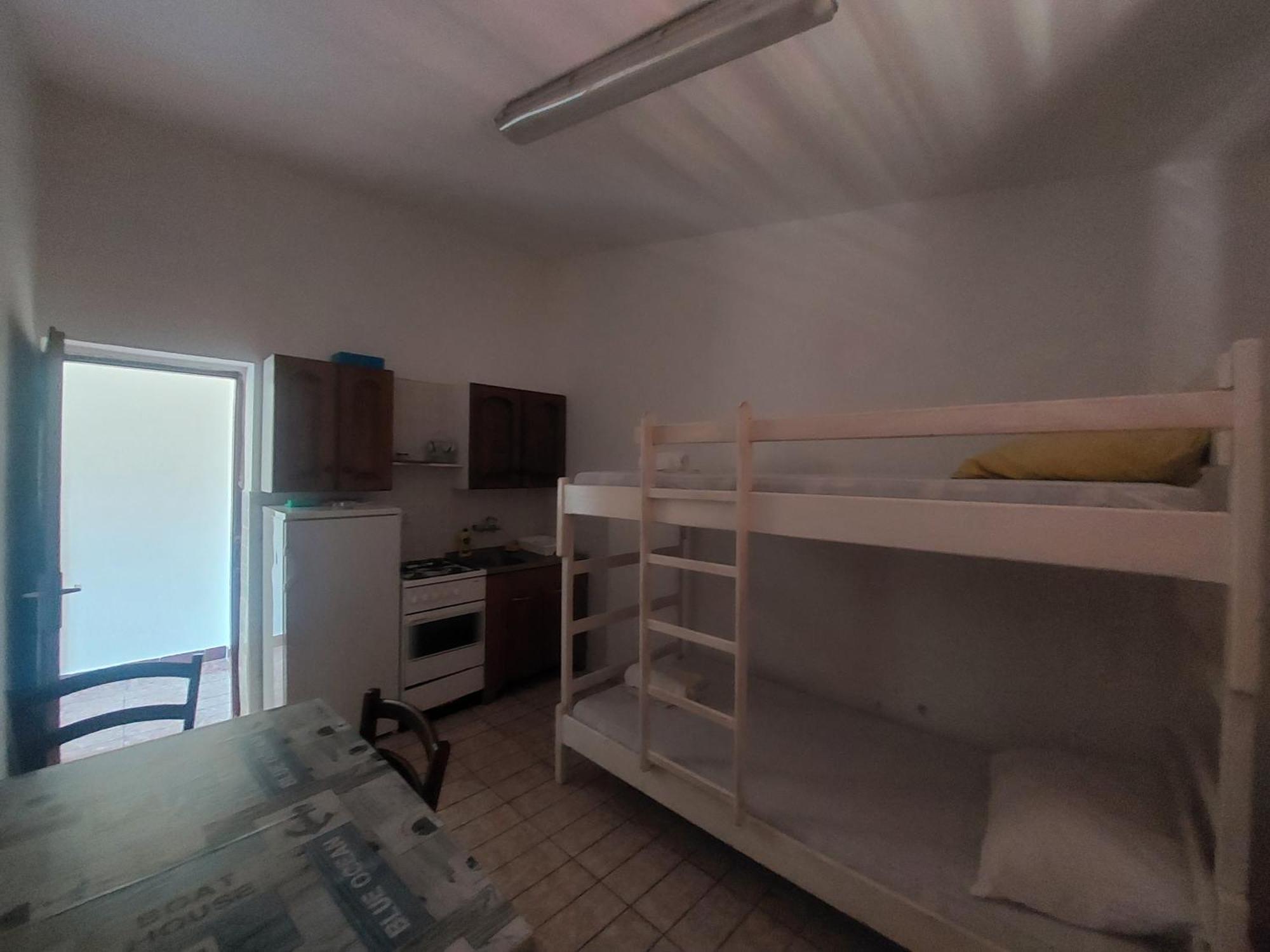 Studio-App Iva, Balcony With Sea View - 50 M From Beach Pag Town Eksteriør billede
